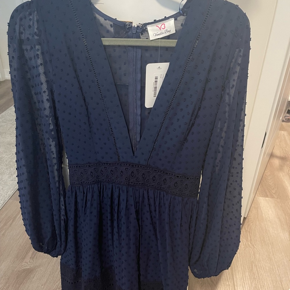 navy dress never worn